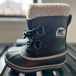 Sorel Leather Upper Winter Boots- Size 10